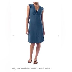 Patagonia Bandha Twist Front Cap Sleeve Knee Length Stretchy Blue Dress